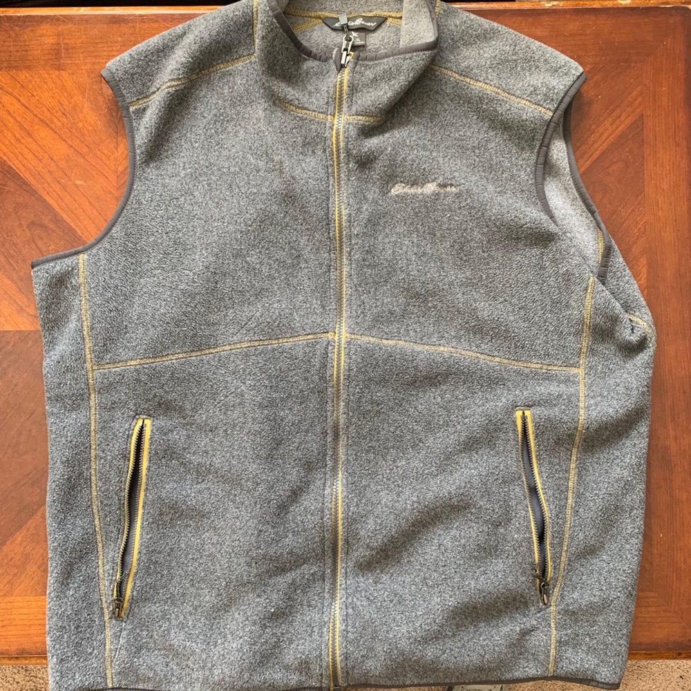 Men’s XL Eddie Bauer vest